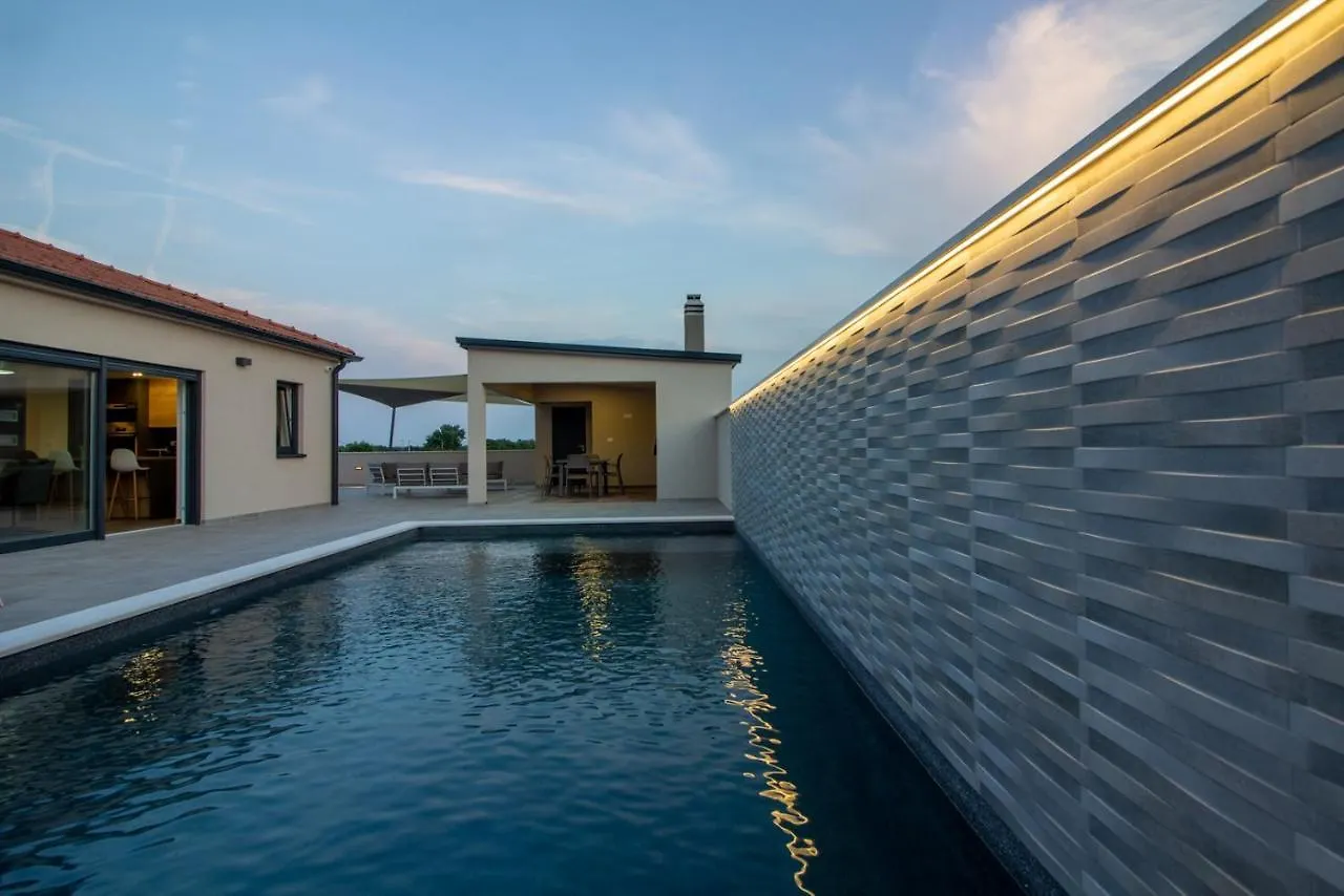 Amazing Villa Ani With Pool & Whirpool Near The Beach - Wiibuk Pula Croatia