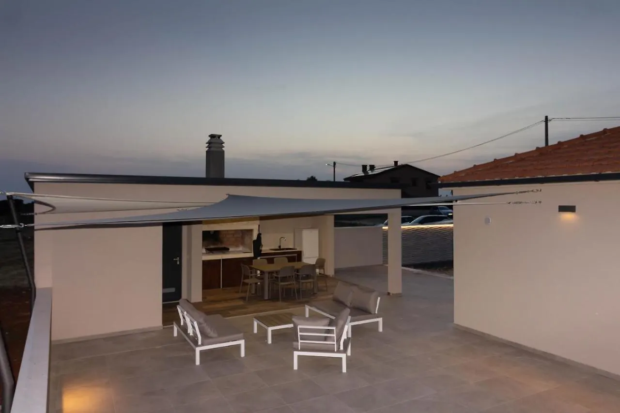 Amazing Villa Ani With Pool & Whirpool Near The Beach - Wiibuk Pula Croatia
